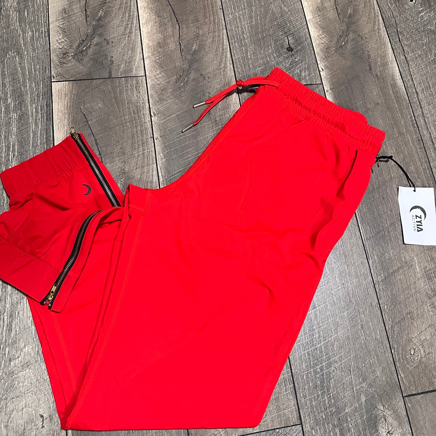 Zyia Everywhere Zipper Joggers (new with tags)