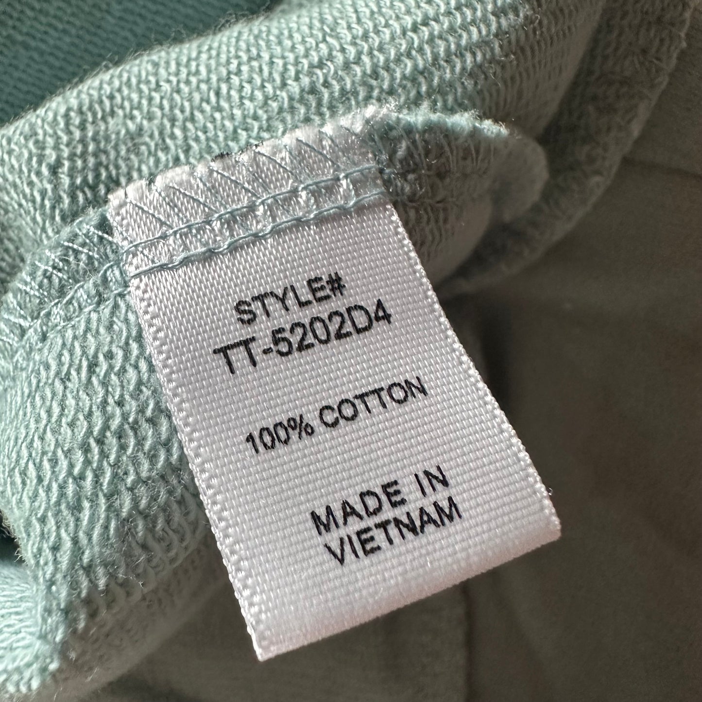 Zenana Mint Crewneck Pullover (new without tags)