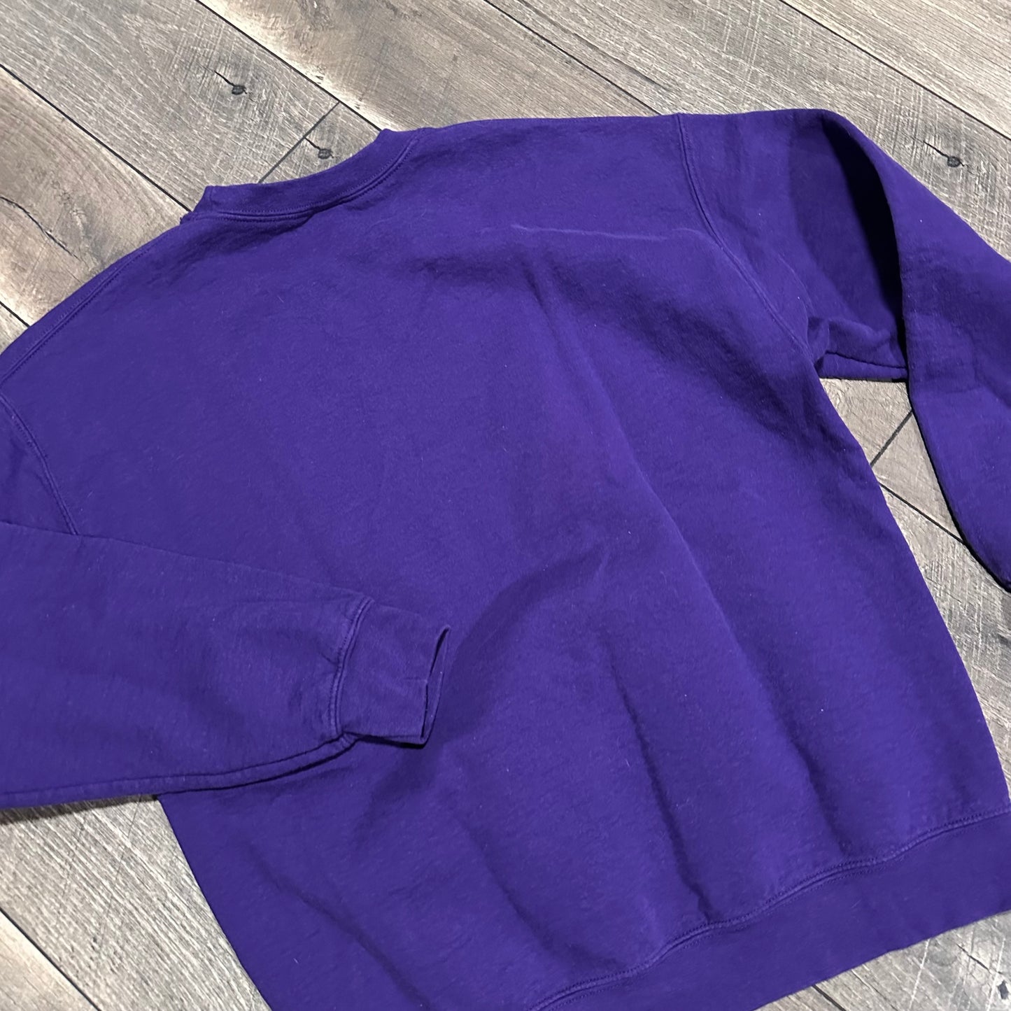 Gildan MAMA Crewneck