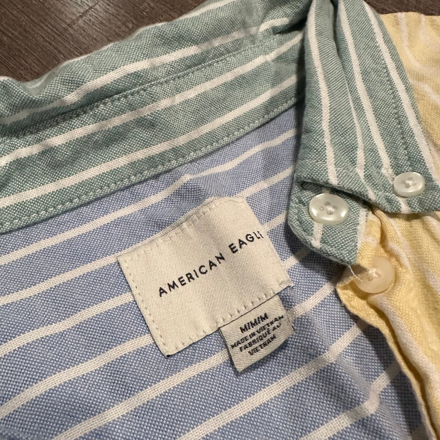 American Eagle Multicolor Button Down