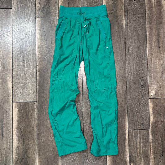 Lululemon Dance Studio Mid-Rise Pant *Full Length
Kelly Green