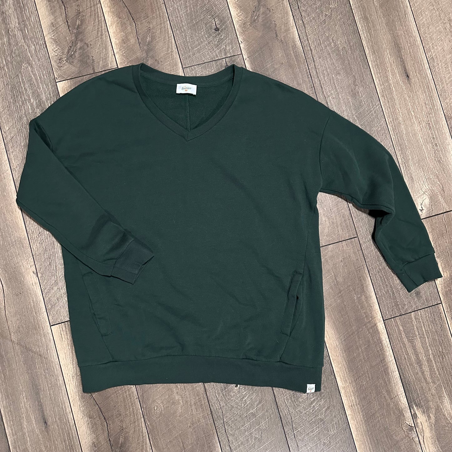 31:25 Boutique Pine Green Pullover