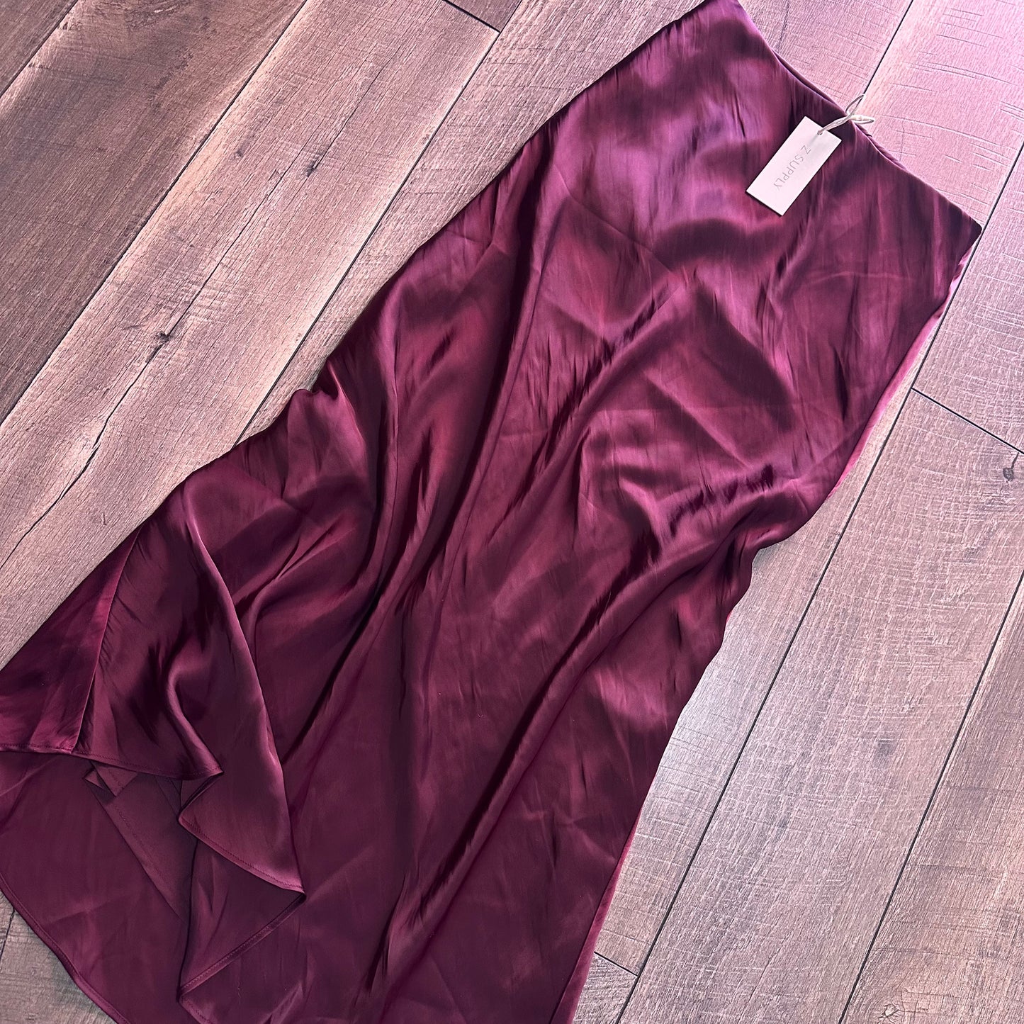 Z Supply Berry Wine Europa Poly Sheen Skirt (new with tags)