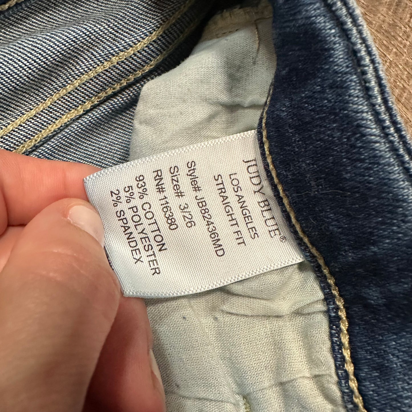 Judy Blue Straight Fit Distressed Jeans