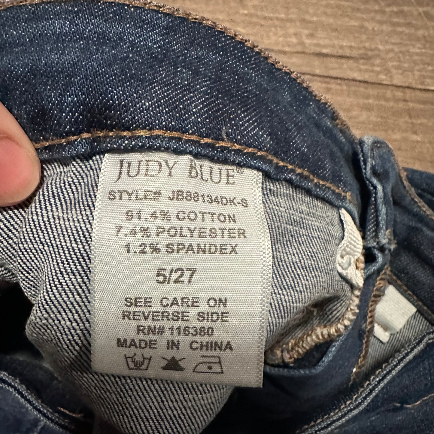 Judy Blue Buttonfly Skinny Jeans