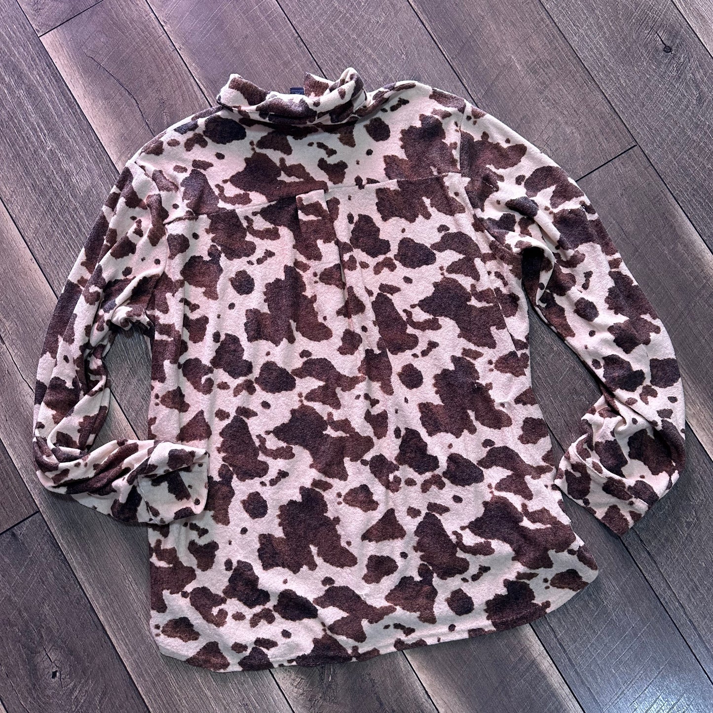 Daytrip Cow Print Super Soft Button Down
