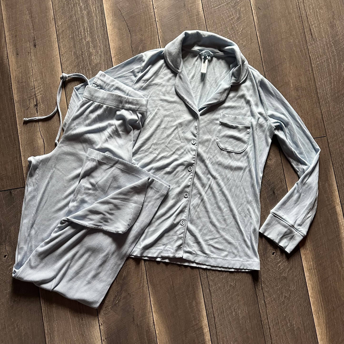 Skims Sky Blue Ribbed Pajama Set (like new)