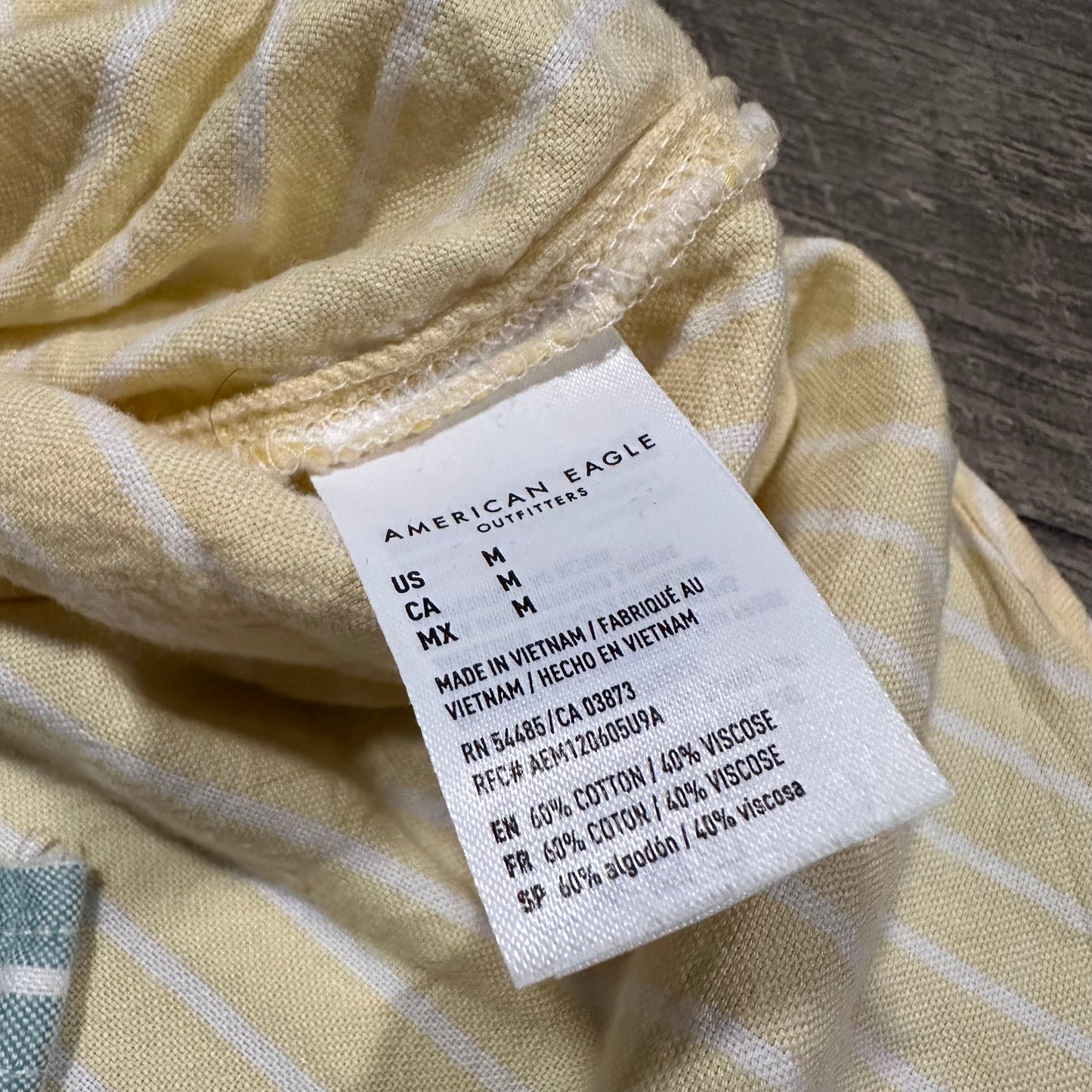 American Eagle Multicolor Button Down