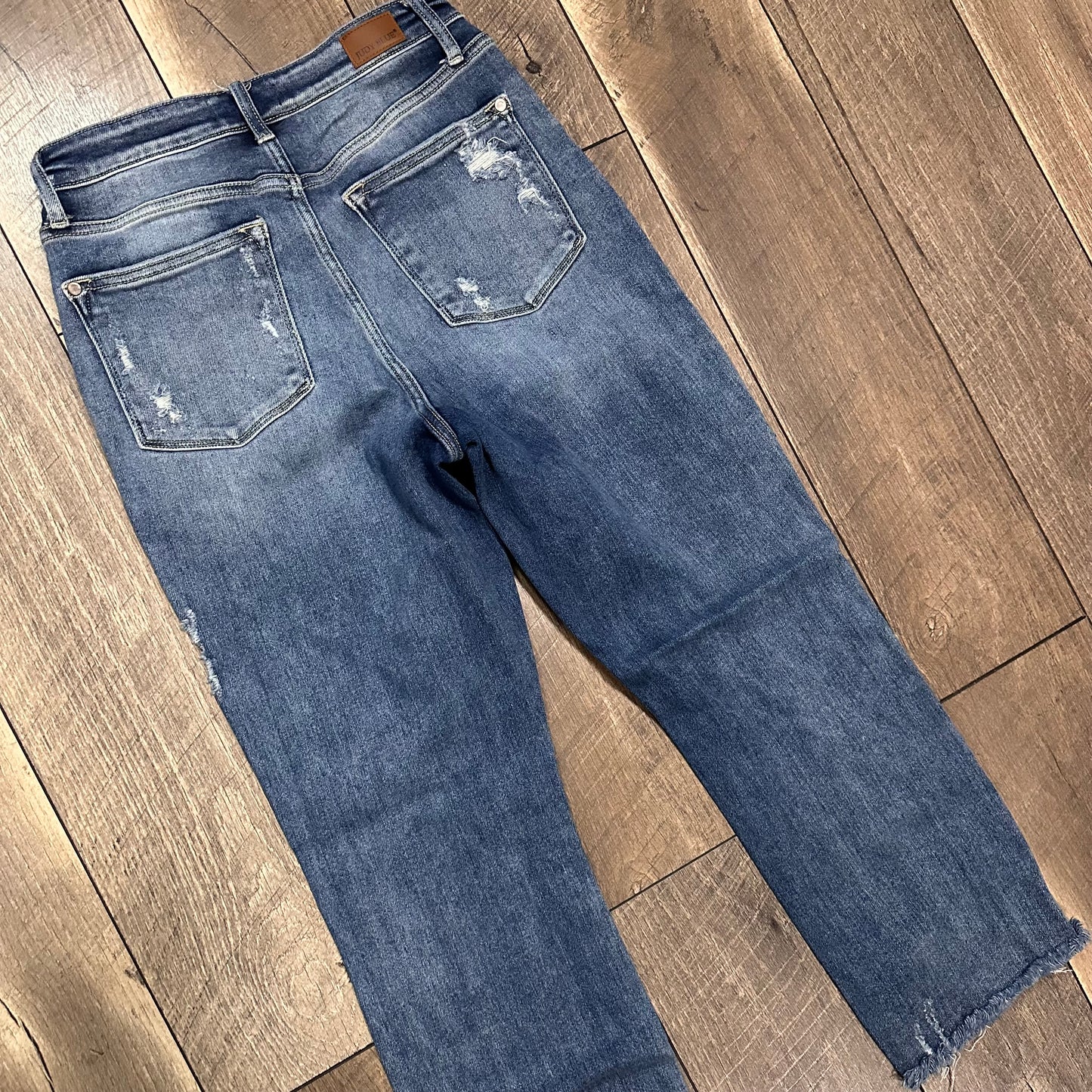 Judy Blue Straight Fit Distressed Jeans