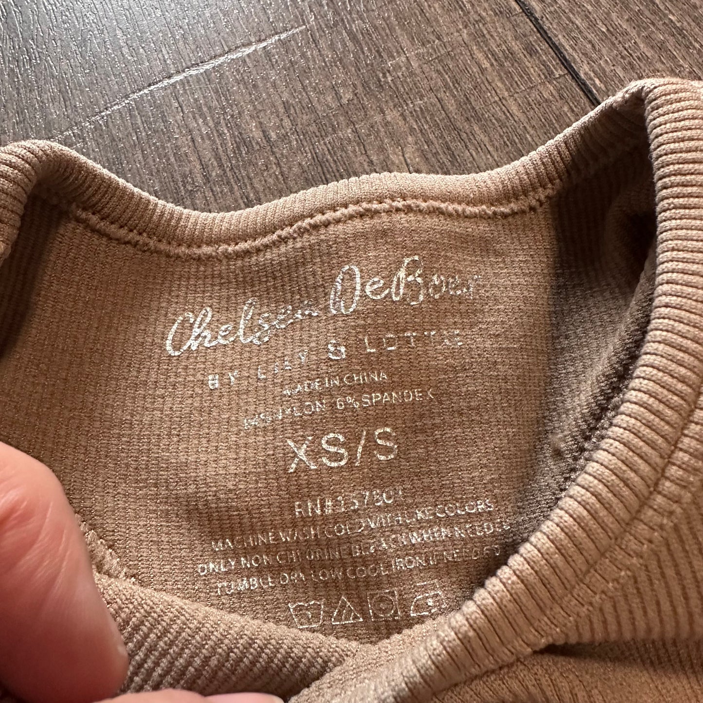 Chelsea DeBoer by Lily & Lottie Ribbed Stretch Tank Top