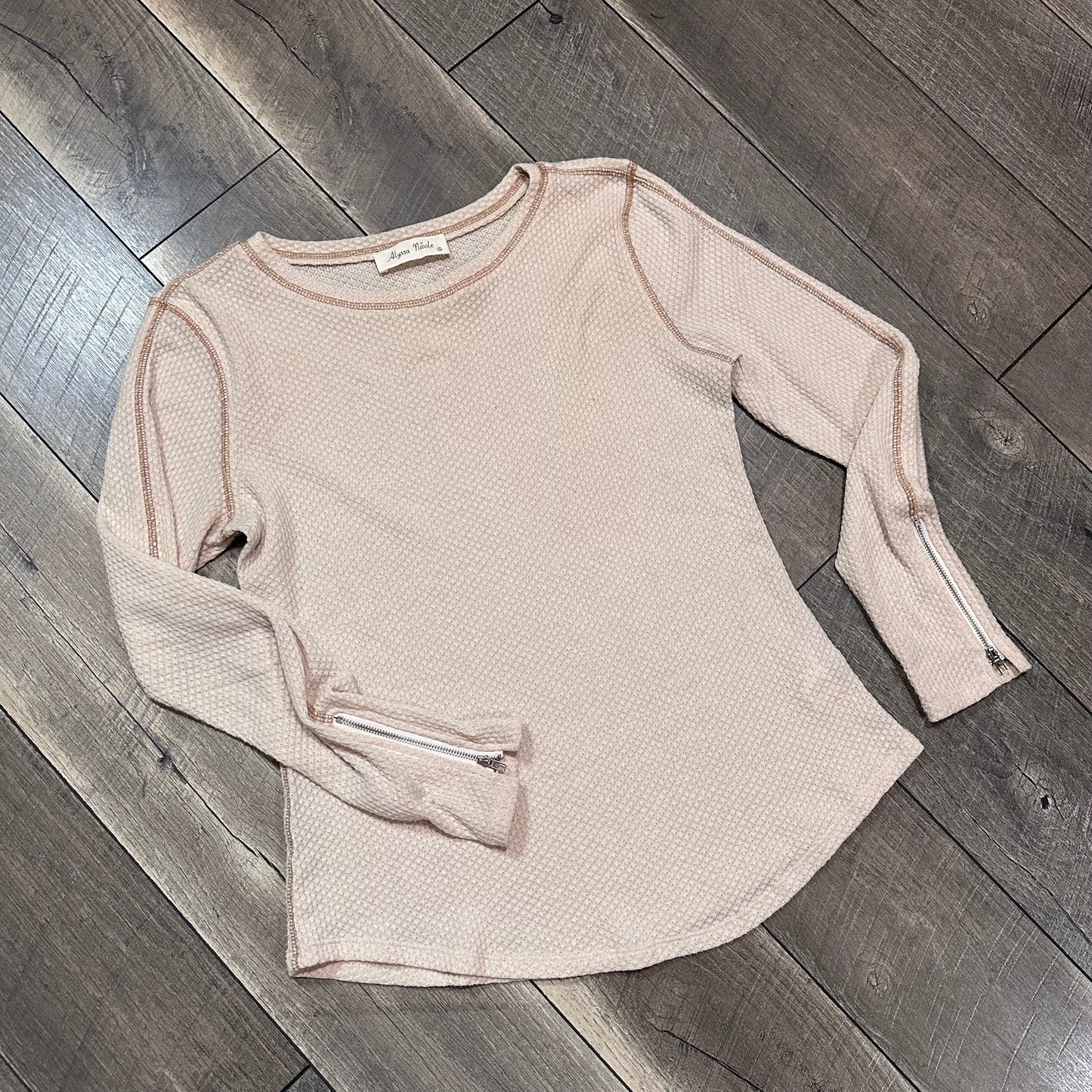 Alyssa Nicole Waffleknit Long Sleeve Top