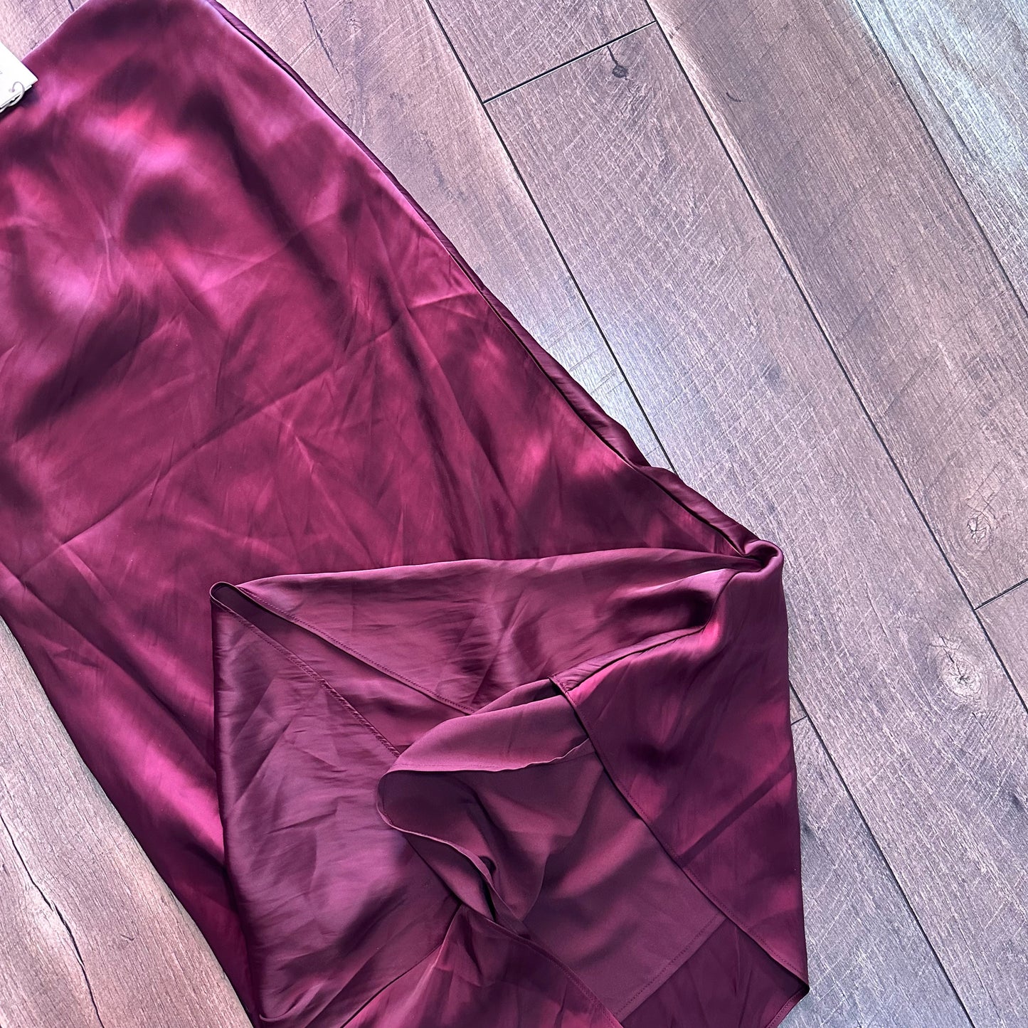 Z Supply Berry Wine Europa Poly Sheen Skirt (new with tags)