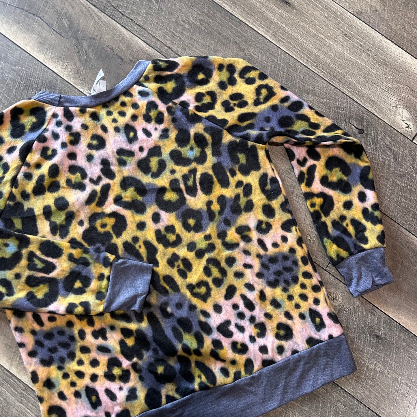 Honeyme Leopard Fleece Pullover (new without tags)