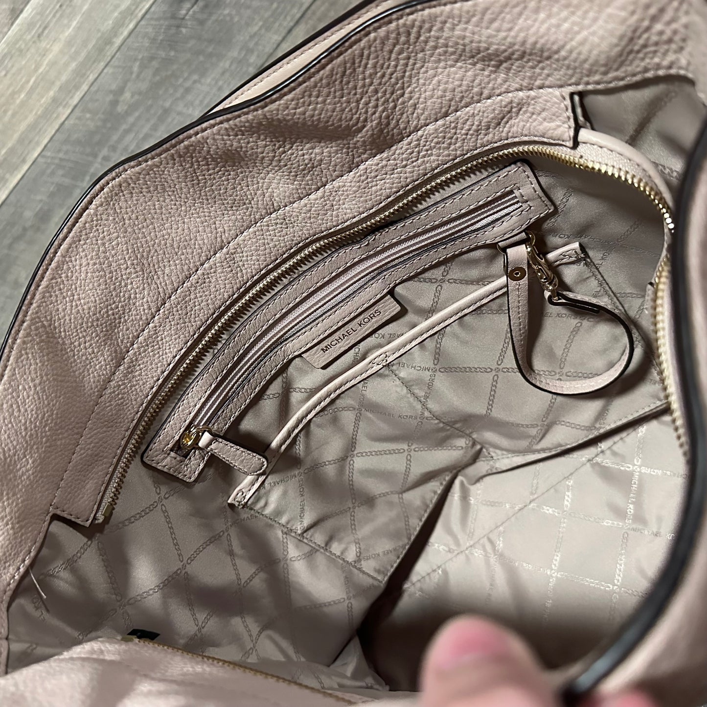 Michael Kors Evie Large Pebbled Leather Shoulder Bag