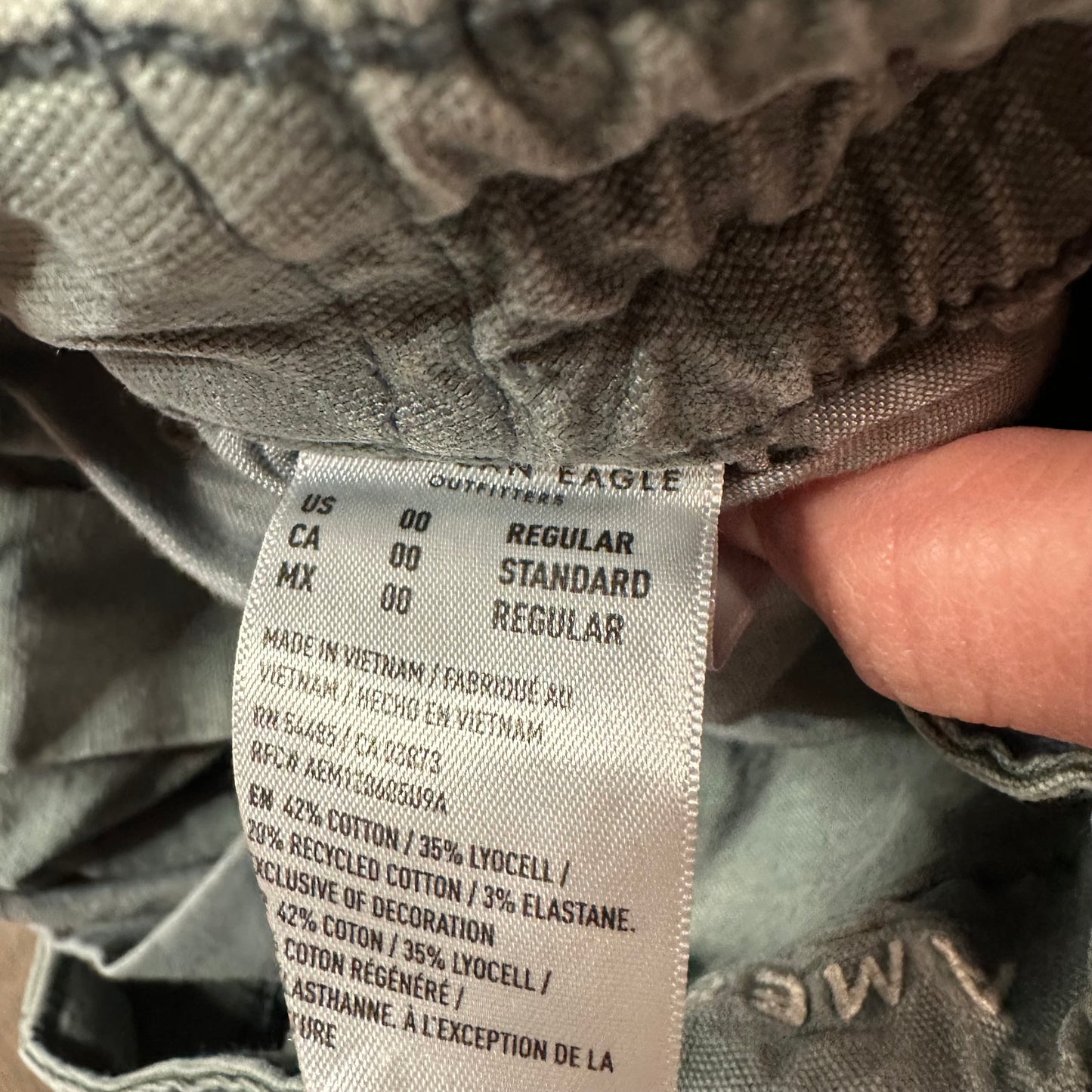American Eagle Cargo Pants
