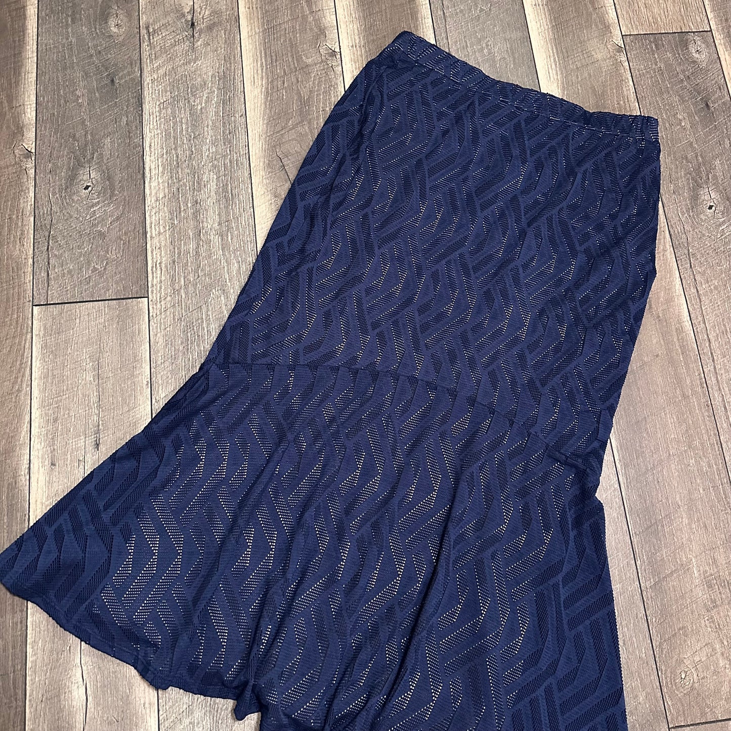 Cato Mermaid Lined Lace Skirt