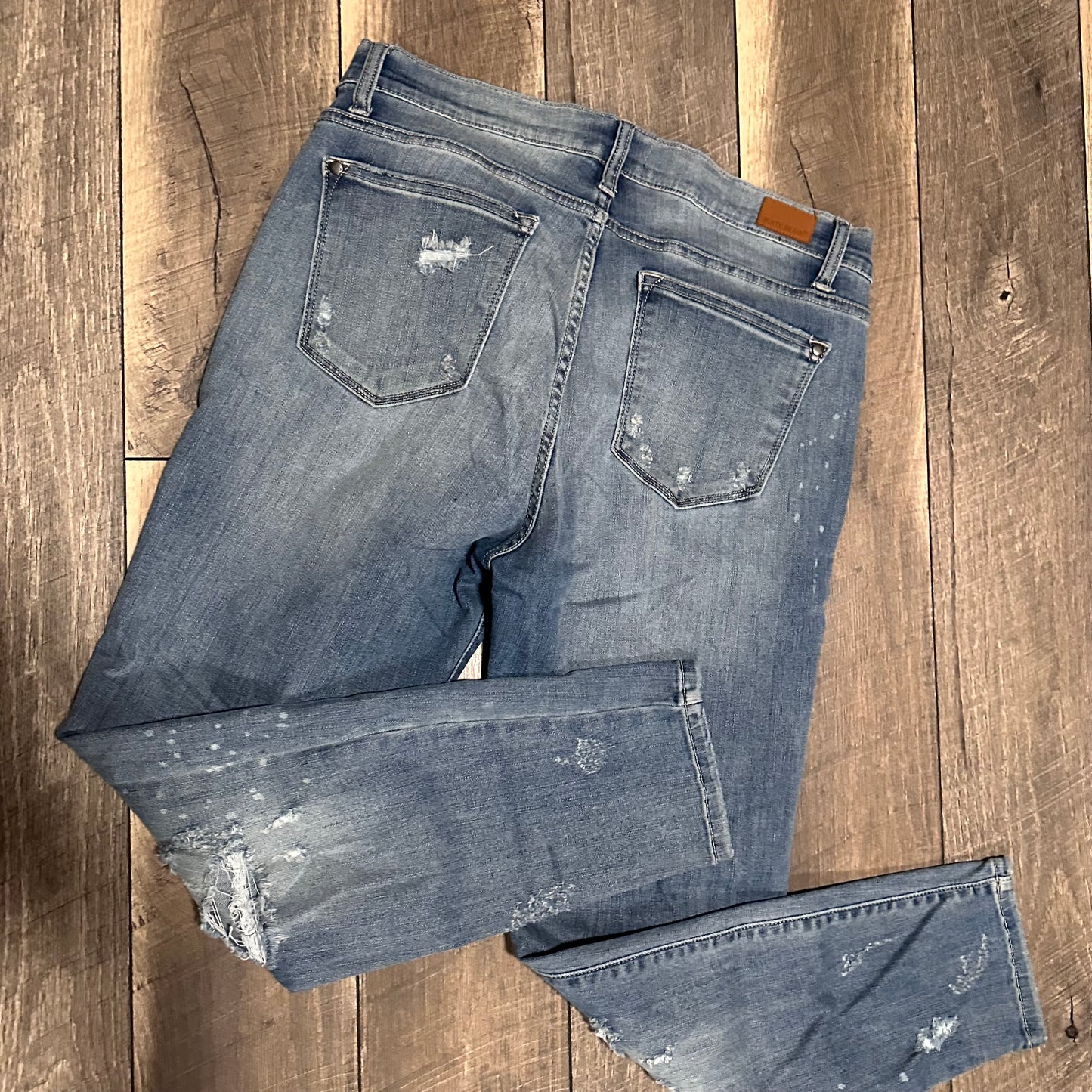 Judy Blue Relaxed Fit Jeans