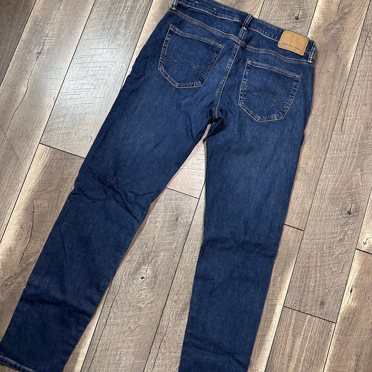 American Eagle Athletic Skinny Jeans (new with tags)