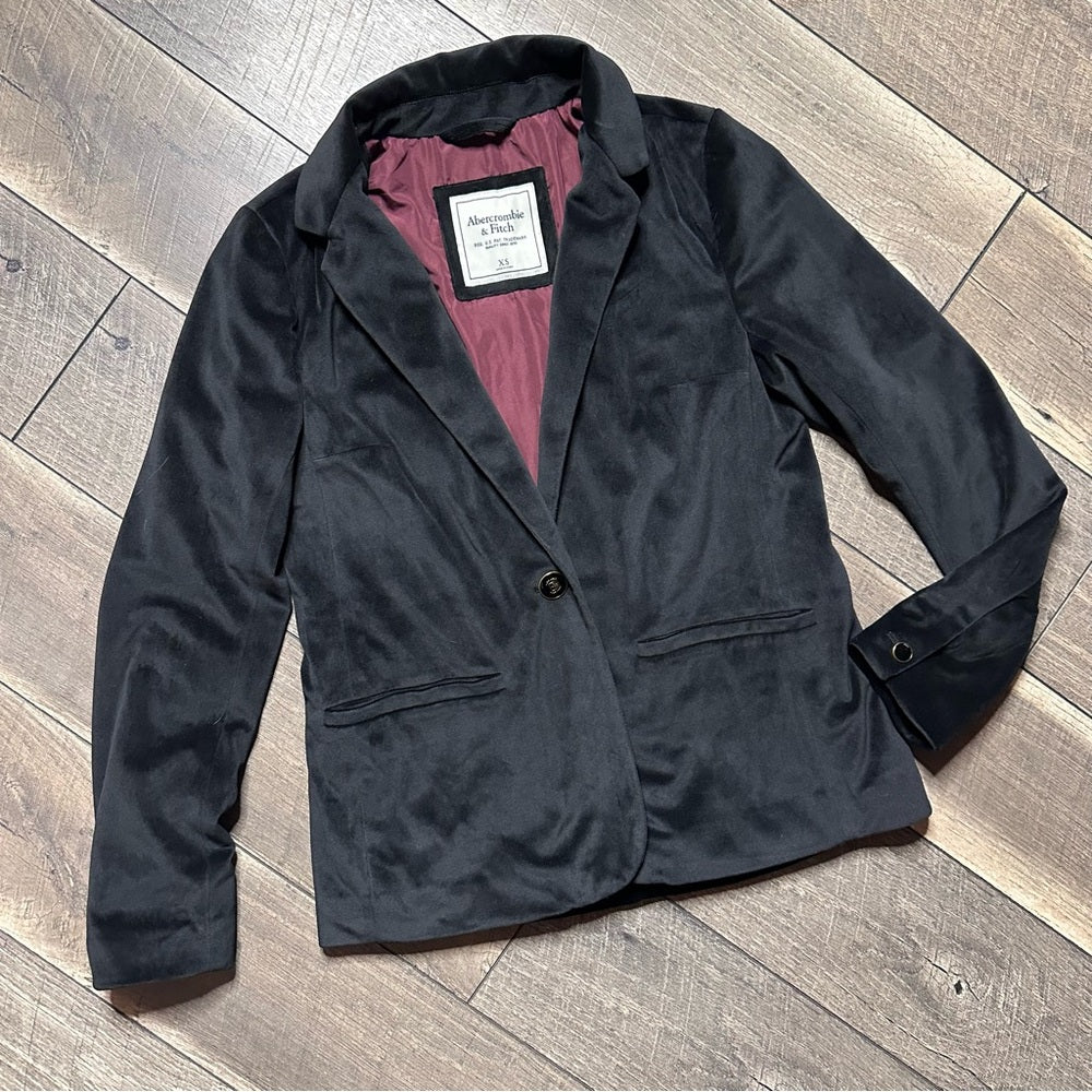 Abercrombie & Fitch Velour Blazer
