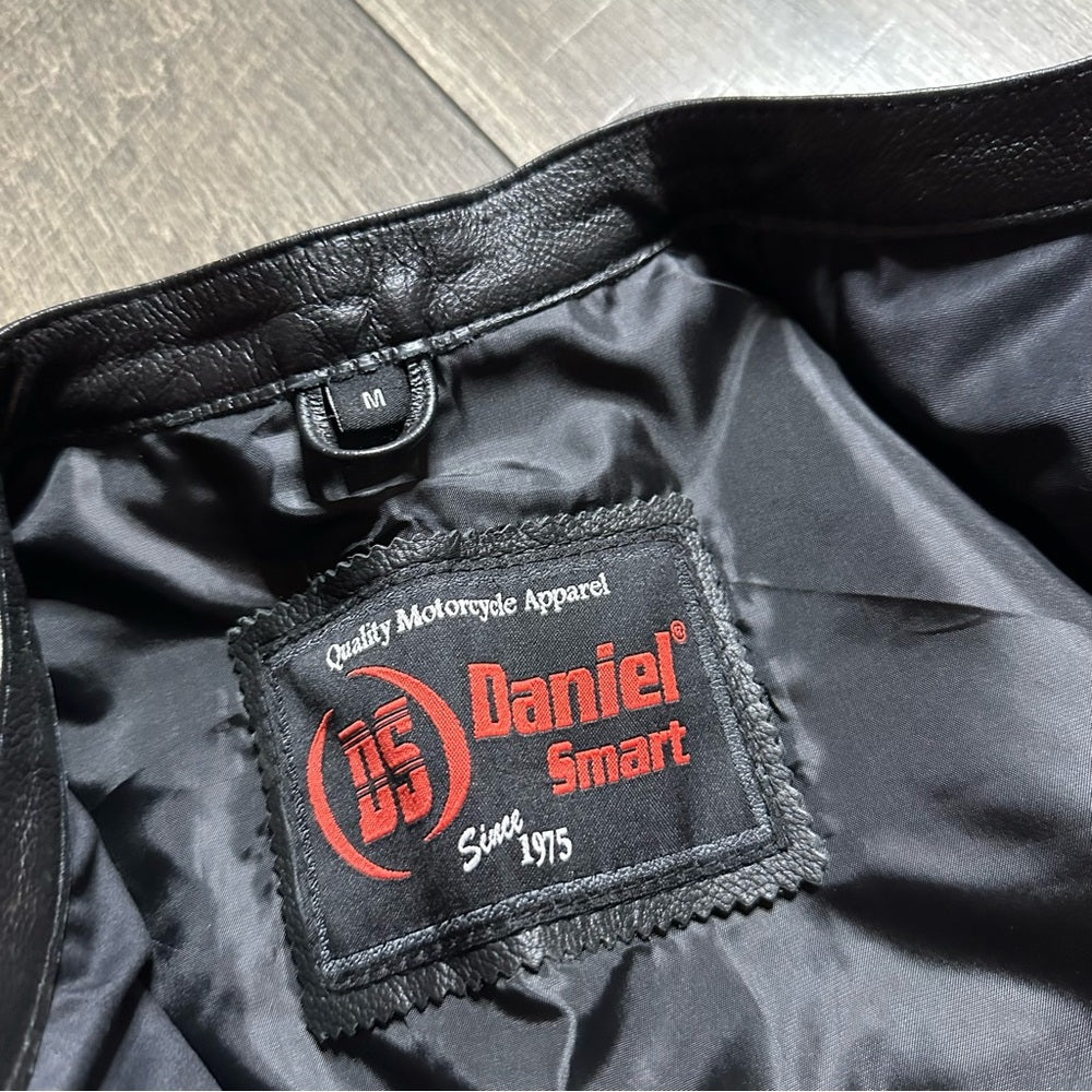 Daniel Smart Leather Riding Vest