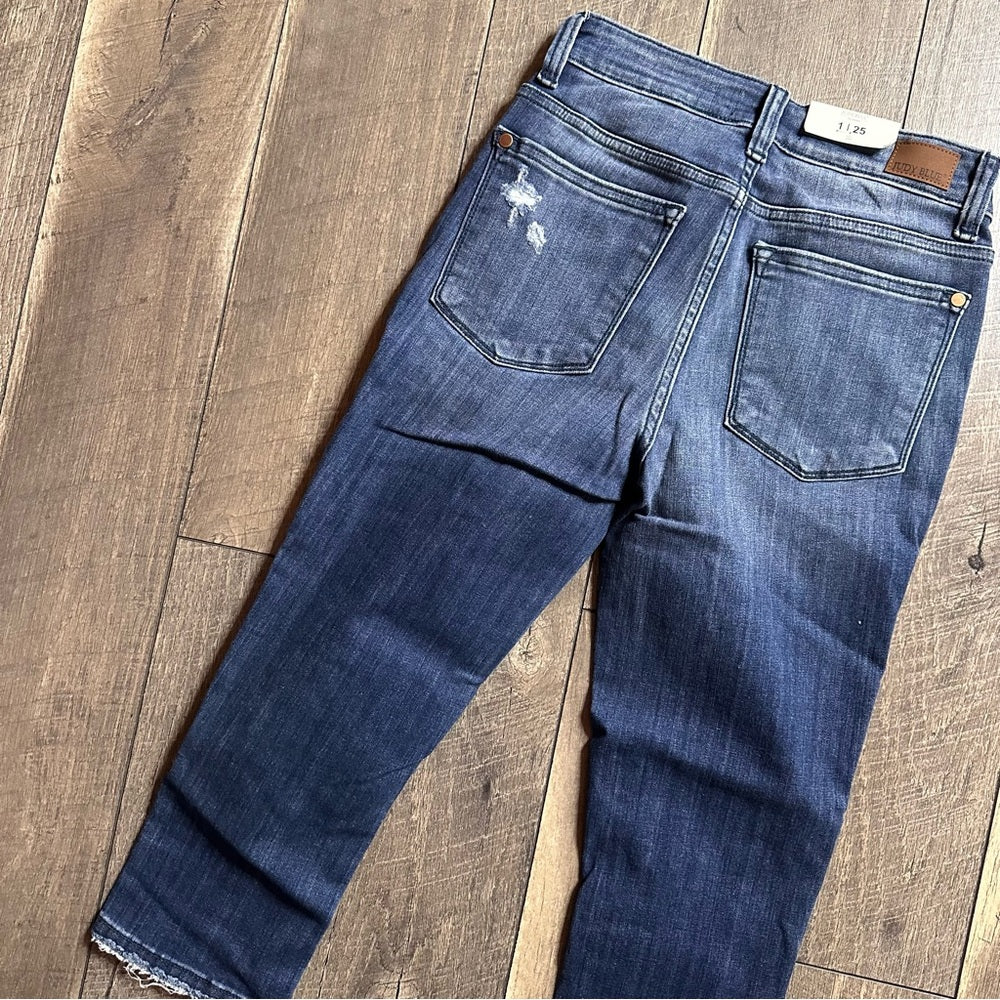 Judy Blue Skinny Fit Capri