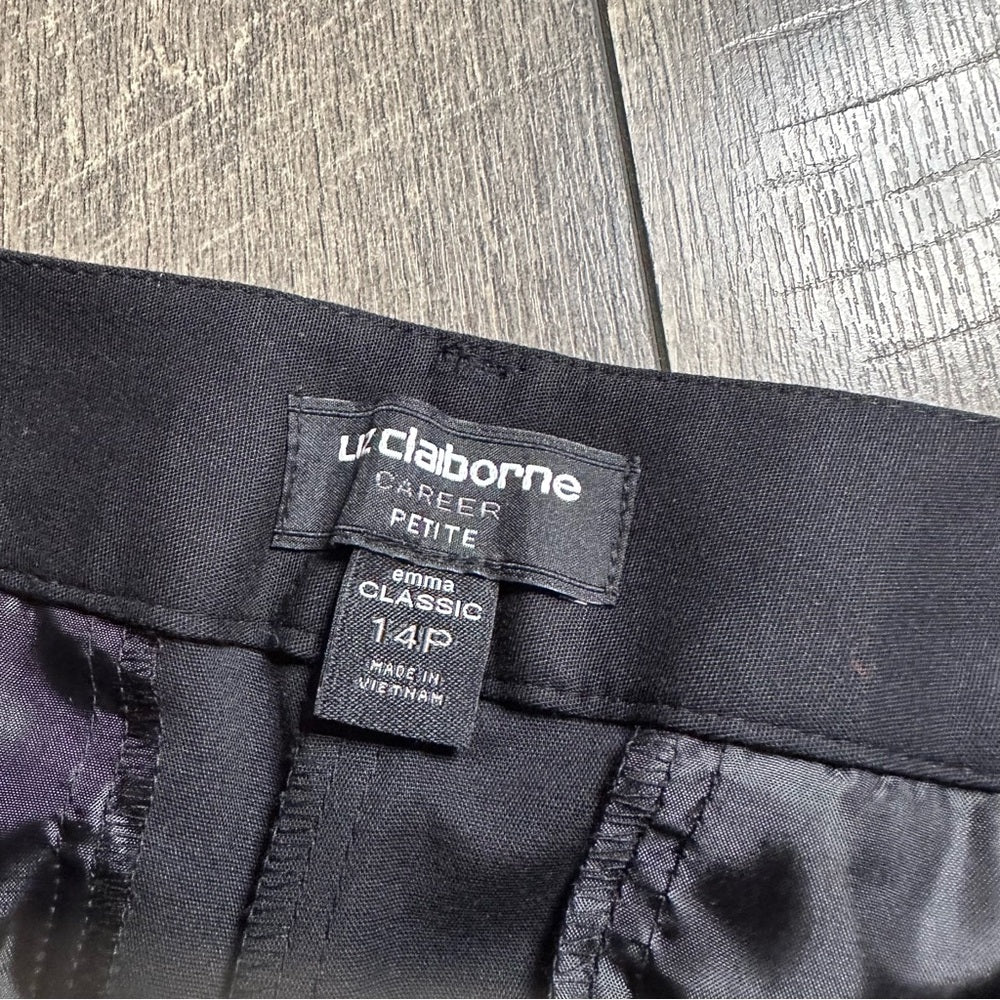 NWT🖤 Liz Claiborne Emma Slim Leg Pants