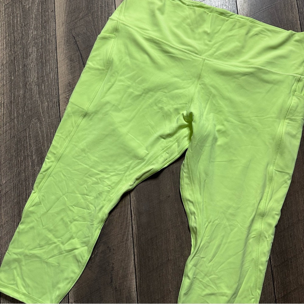 Lululemon Align High-Rise Crop with Pockets 23"