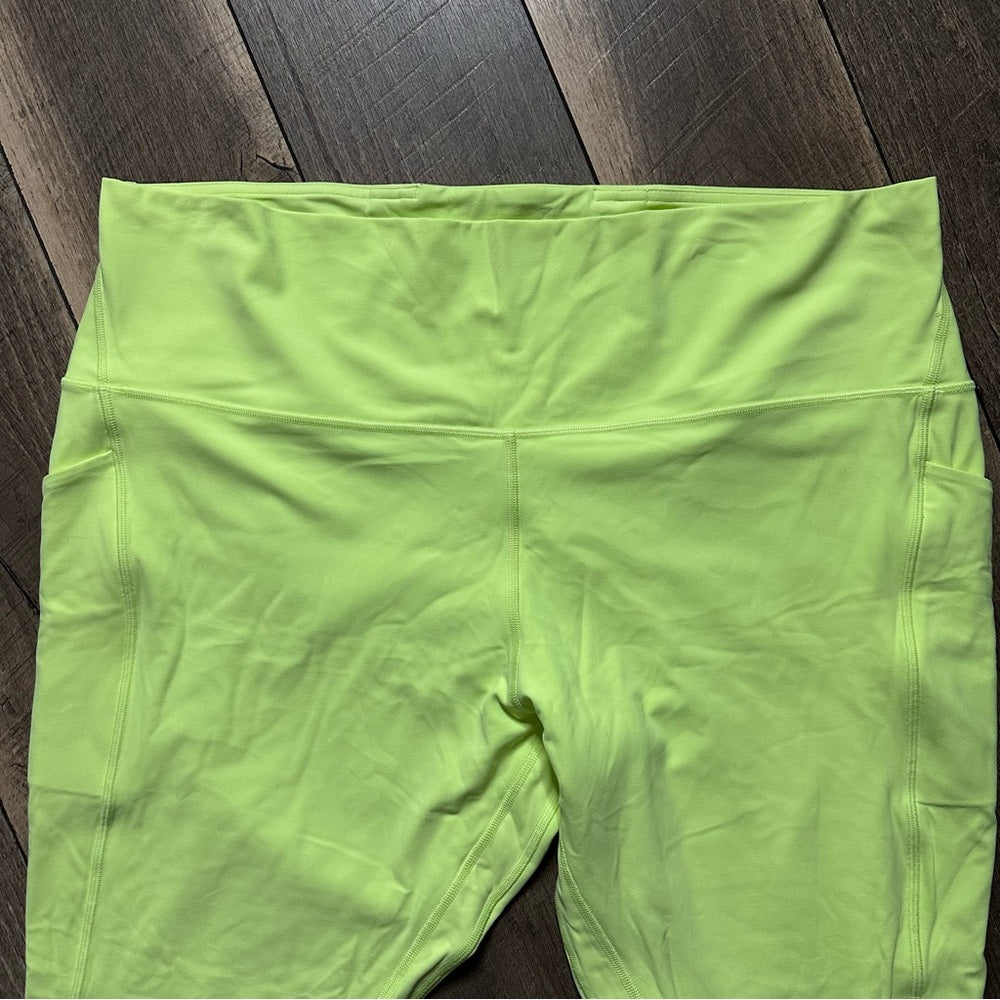 Lululemon Align High-Rise Crop with Pockets 23"