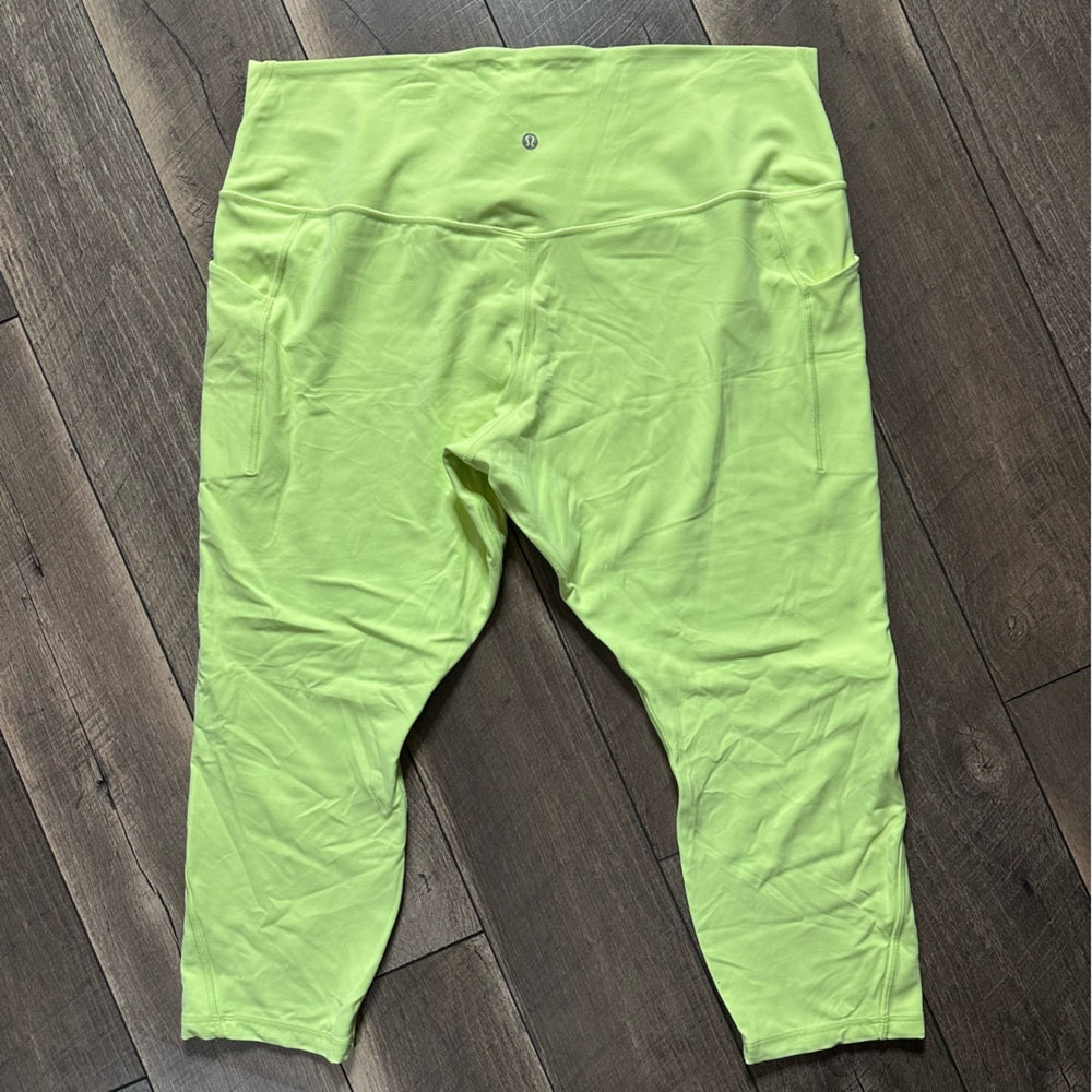 Lululemon Align High-Rise Crop with Pockets 23"