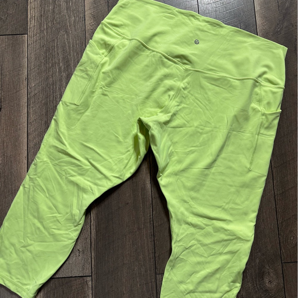 Lululemon Align High-Rise Crop with Pockets 23"
