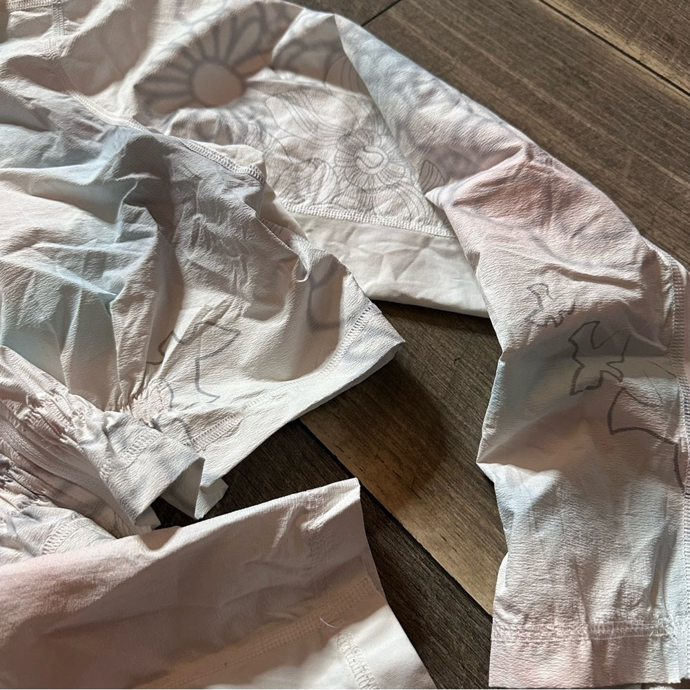 Lululemon Crop Abstract Flower Logo Running Jacket