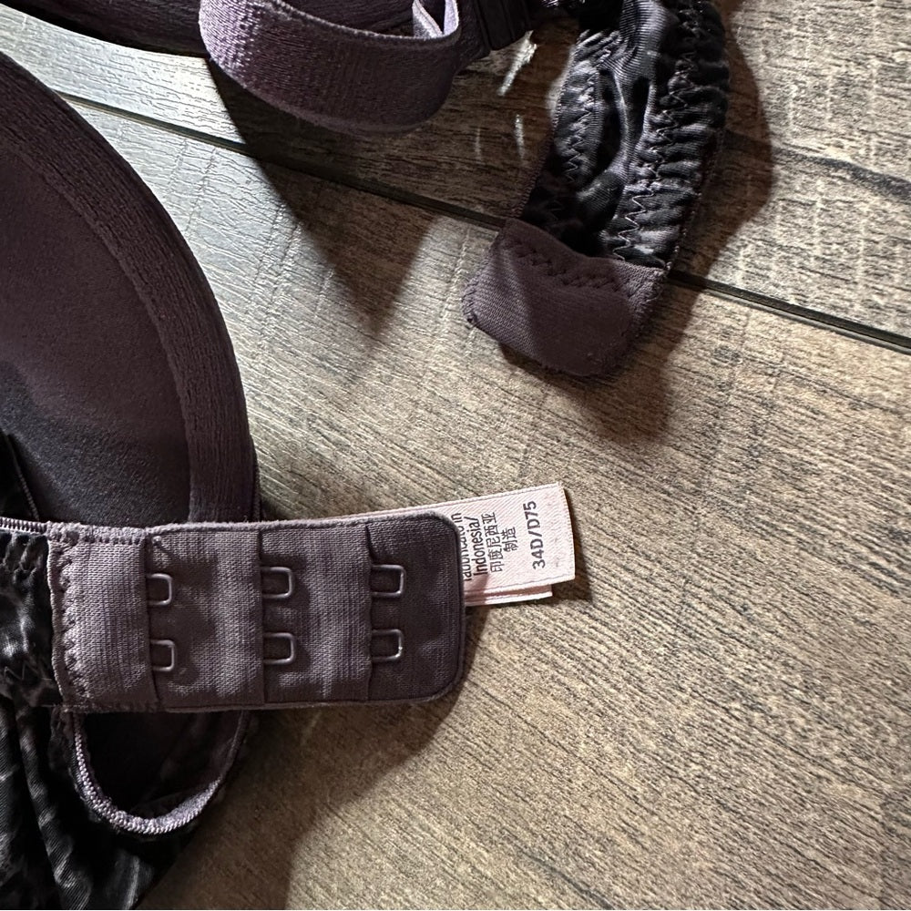 Victoria’s Secret Leopard Push Up Bra