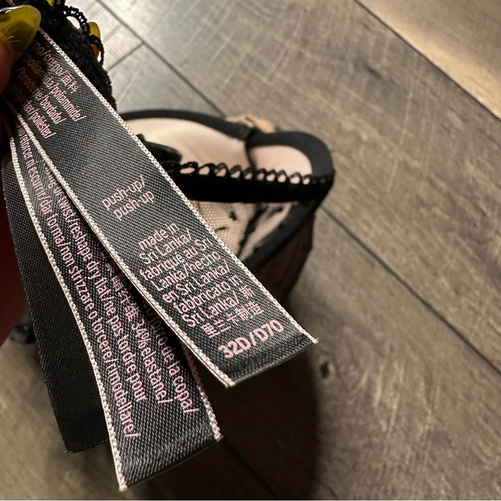 Victoria’s Secret Push Up Bra