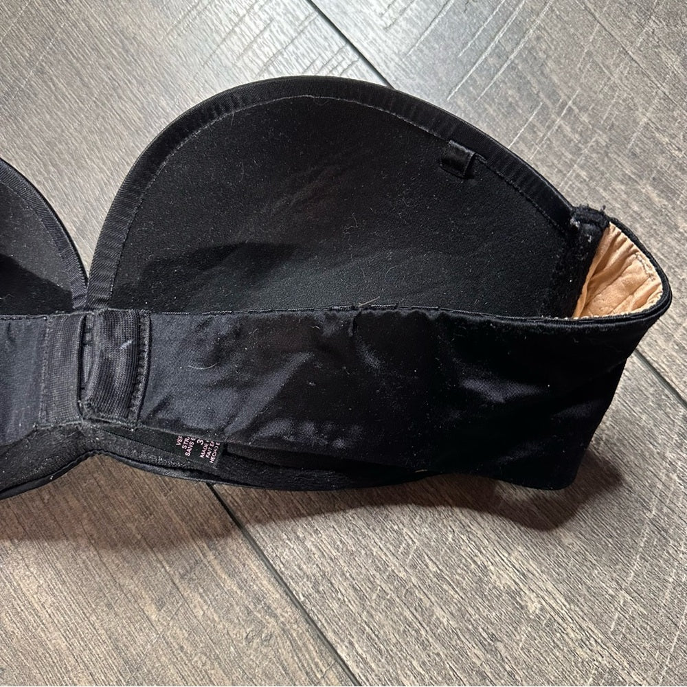 Victoria’s Secret Very Sexy Push Up Bra