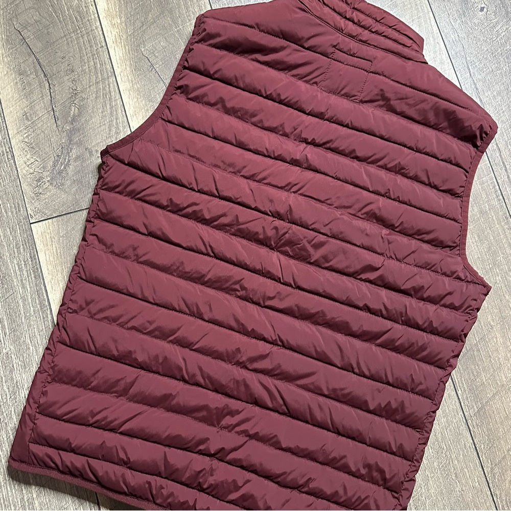 NWT🍃 Gap Puffer Vest