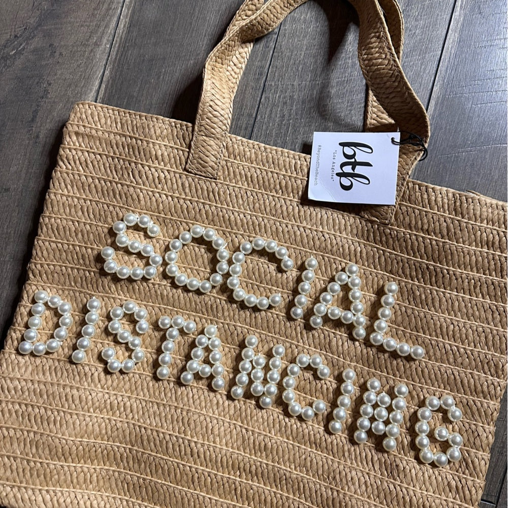 NWT🏝️ BTB Los Angeles Social Distancing Straw Tote Bag