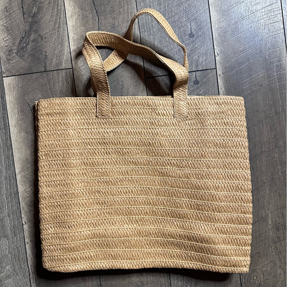 NWT🏝️ BTB Los Angeles Social Distancing Straw Tote Bag