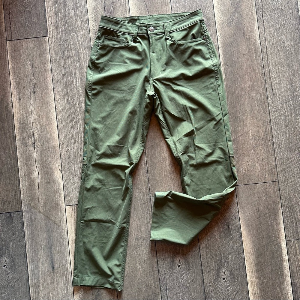 Swiss Tech Straight Leg Pants