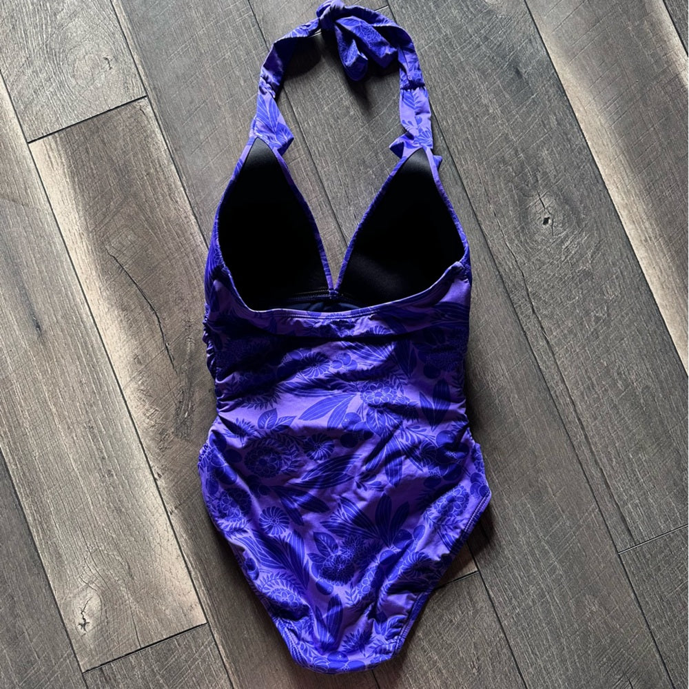 La Blanca One Piece Swimsuit