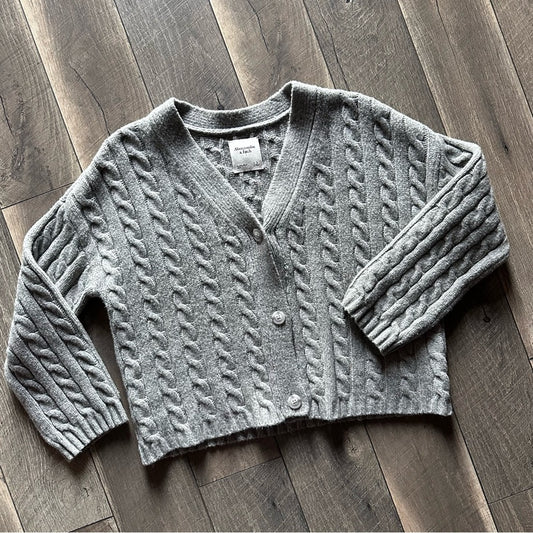 Abercrombie & Fitch Knit Button Down Sweater