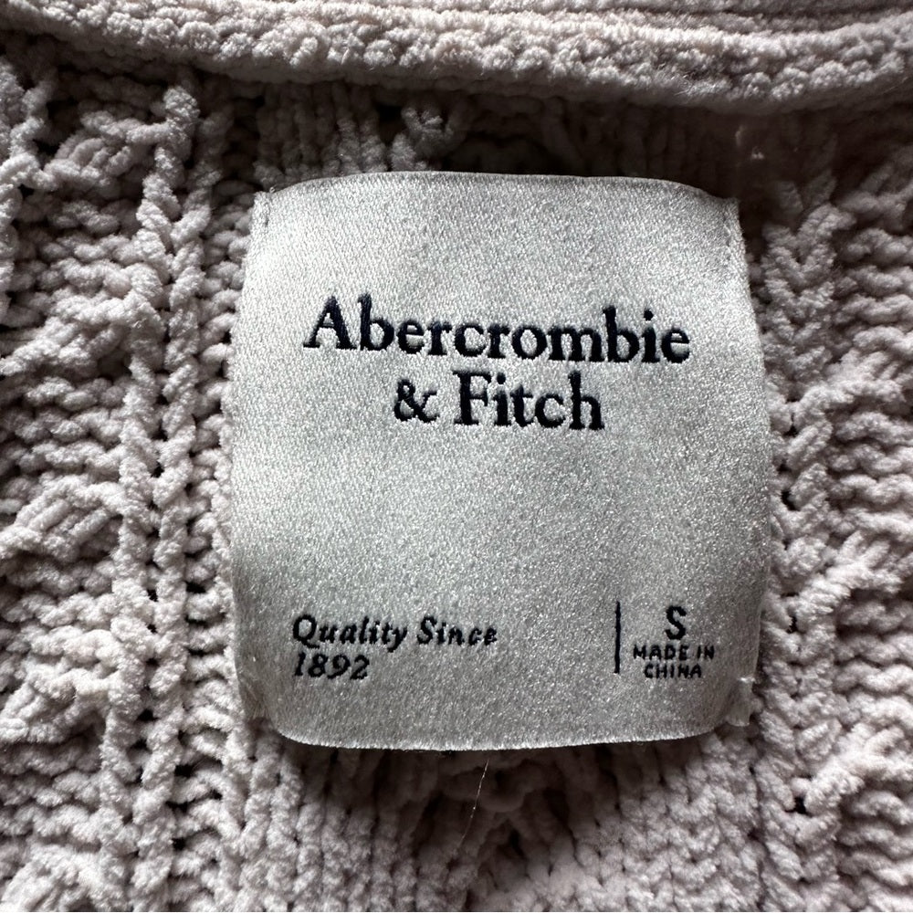 Abercrombie & Fitch Cozy Knit Button Down Sweater