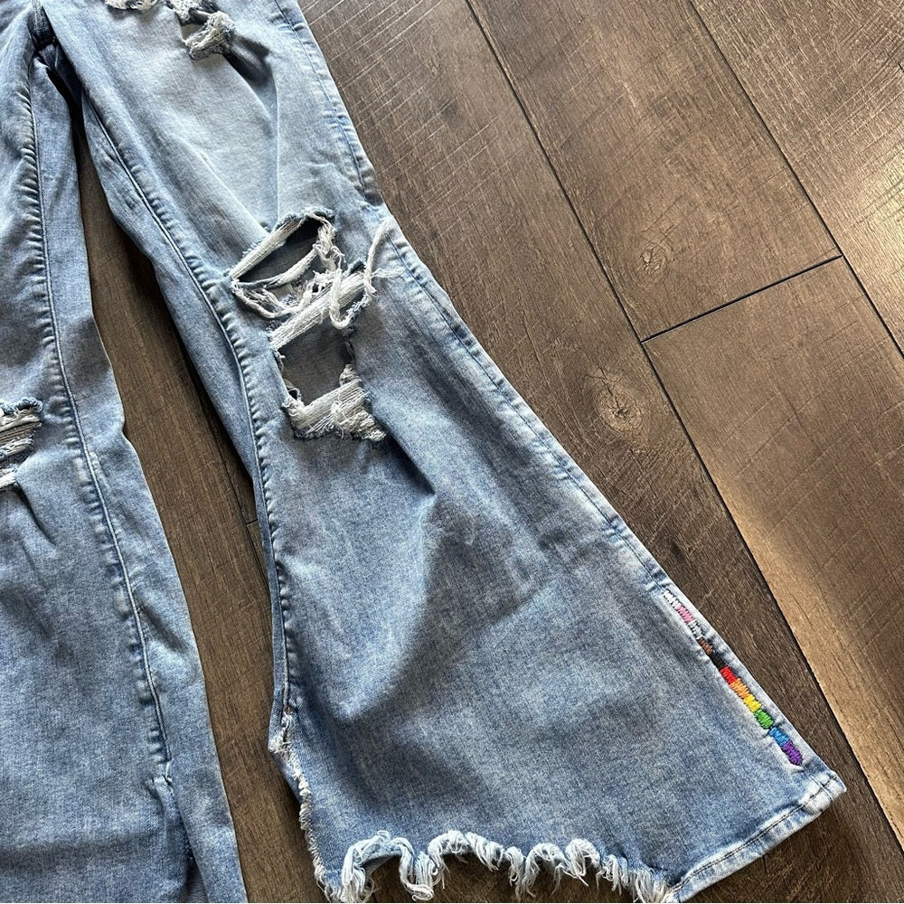 American Eagle PRIDE 🏳️‍🌈 Hi Rise Festival Flare Jeans