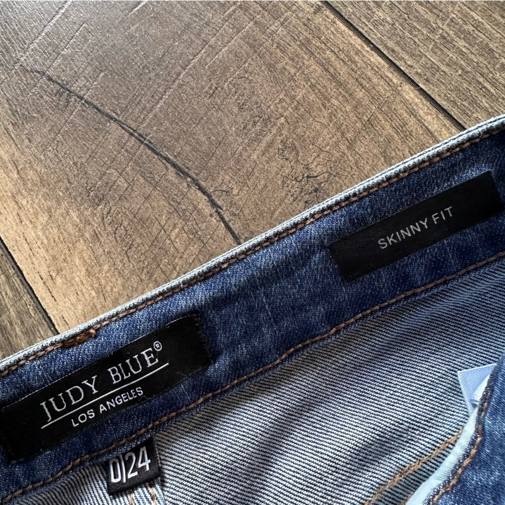 Judy Blue Skinny Fit Jeans