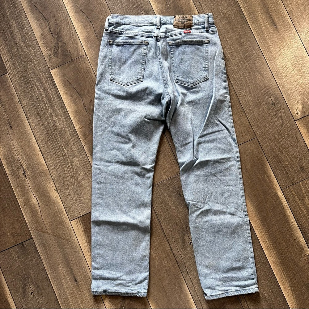 Wrangler Straight Leg Jeans