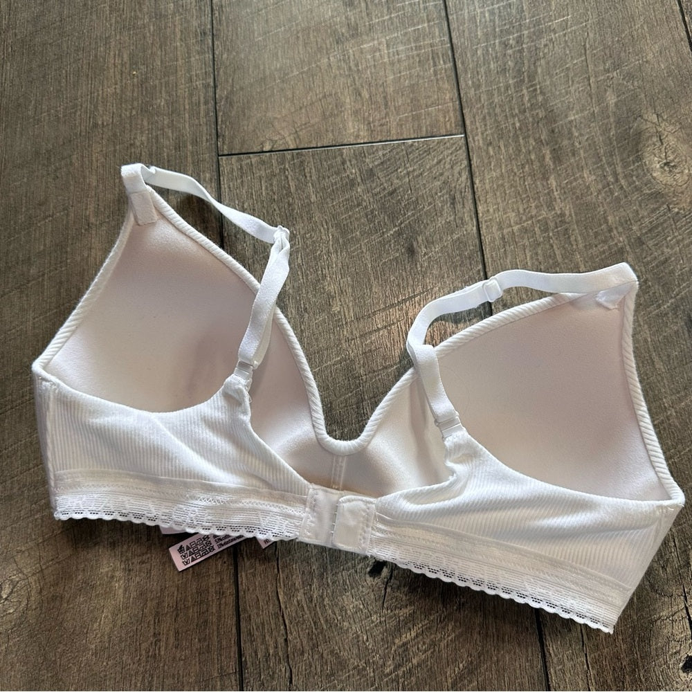 Victoria’s Secret T-Shirt Lined Bra