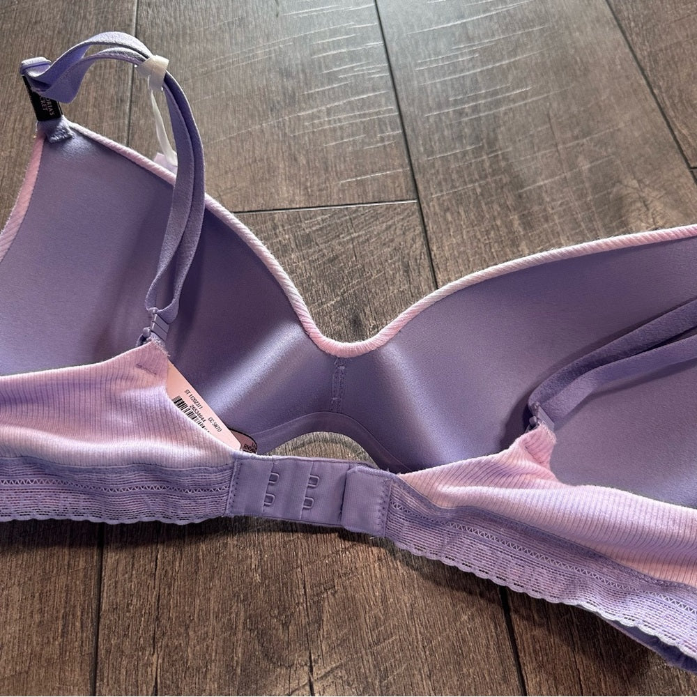 Victoria’s Secret T-Shirt Lined Bra