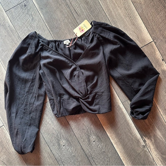 Entro Black Long Sleeve Blouse