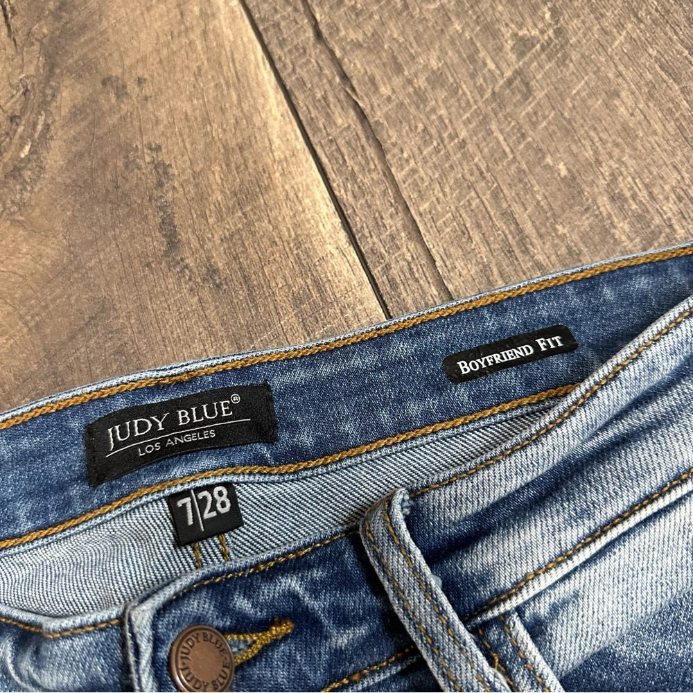 Judy Blue Boyfriend Fit Jeans