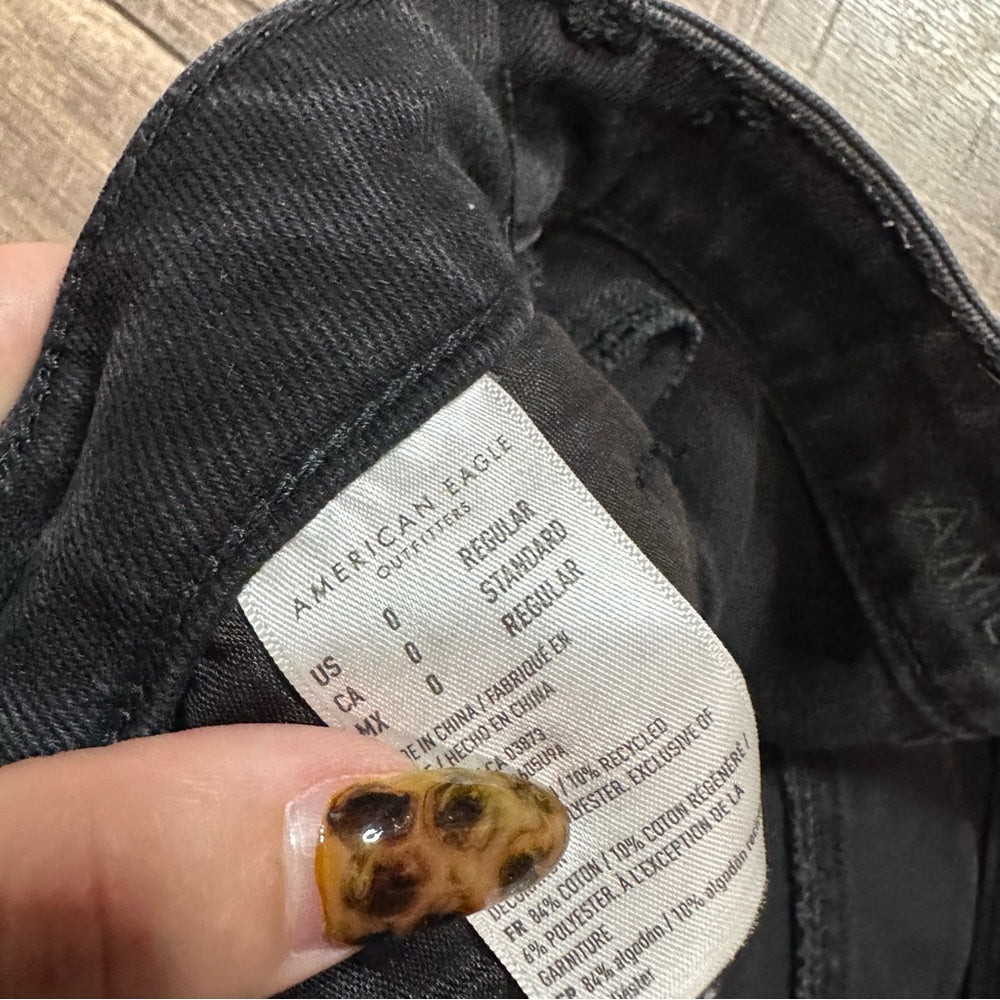 American Eagle Black Mom Straight Jeans