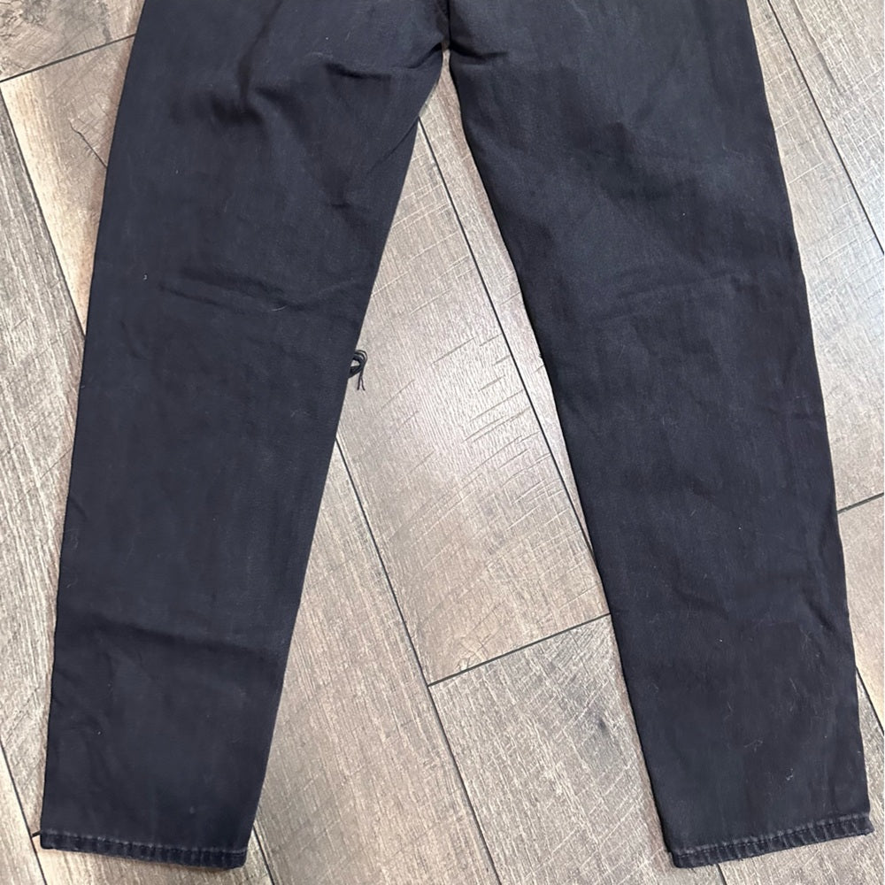 American Eagle Black Mom Straight Jeans